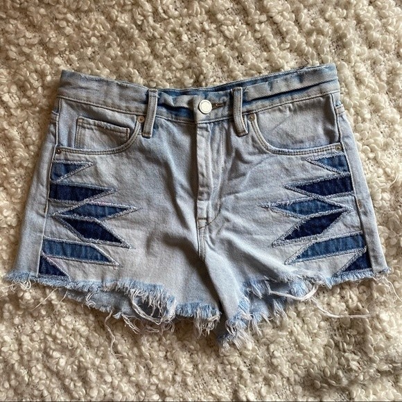 Blank NYC | The Barrow Vintage High Rise Shorts | 3” Inseam - Picture 3 of 12